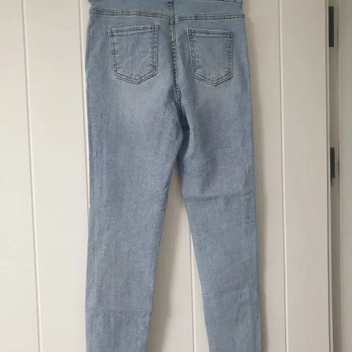 [BUNJANG] High-Waist Light Blue Denim Jeans / (오늘특가) 연청 하이웨스트 청바지