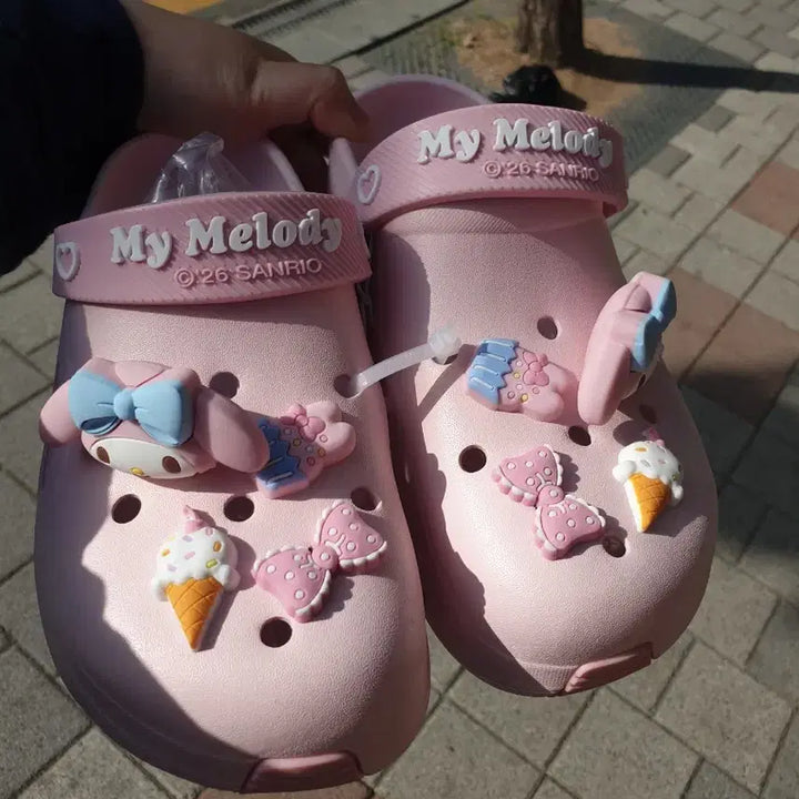 [SOLD OUT] 땡처리)250 마이멜로디 지비츠 크록스 샌들 슬리퍼