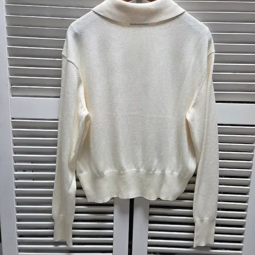 [SOLD OUT] 쉬즈미스 가디건 니트