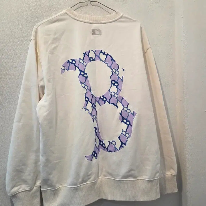 [BUNJANG] MLB Boston Ivory Sweatshirt / MLB 보스턴 아이보리 맨투맨 티셔츠