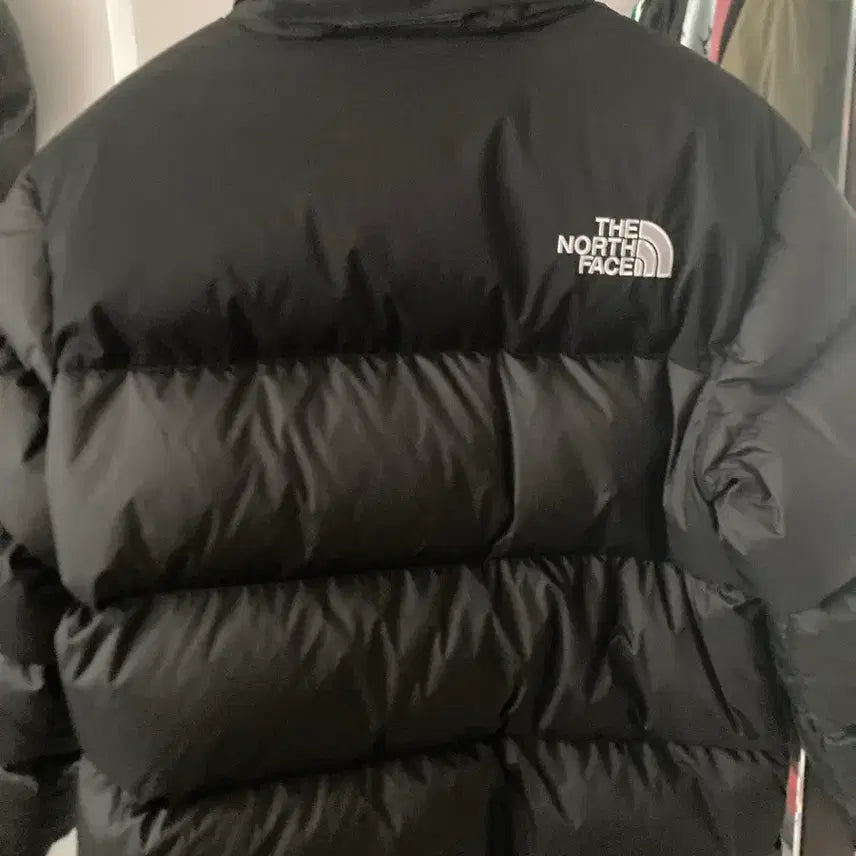 [SOLD OUT] 노스페이스 눕시 RDS  다운 패딩 블랙 화이트라벨