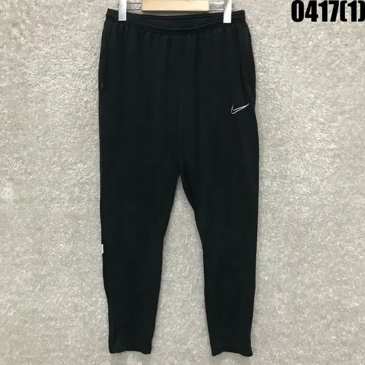 [SOLD OUT] 나이키 블랙 트레이닝 바지 L