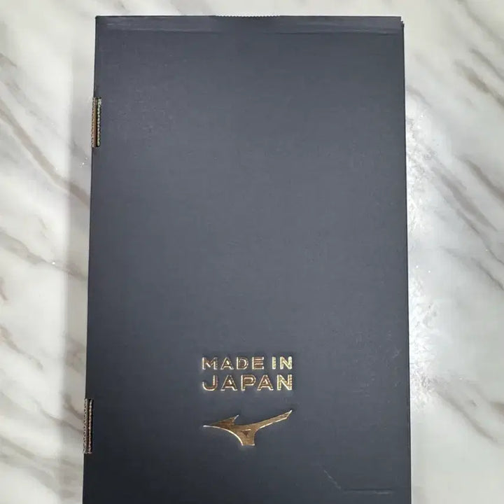 [SOLD OUT] 미즈노 모렐리아 살라 재팬 TF