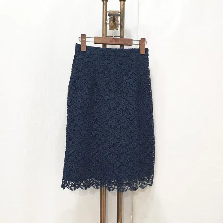 [BUNJANG] Uniqlo Lace Set (S) / (kk69553)유니클로 레이스 셋업 (민소매+스커트)S