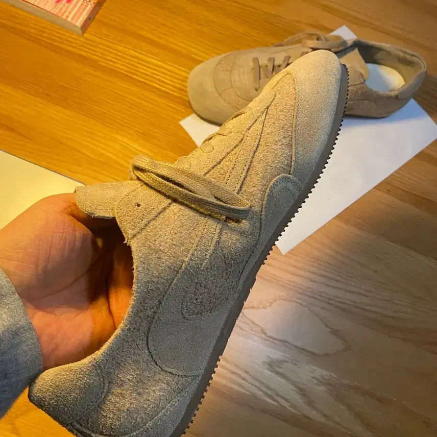 [BUNJANG] COS Suede Sneakers / cos 스웨이드 스니커즈