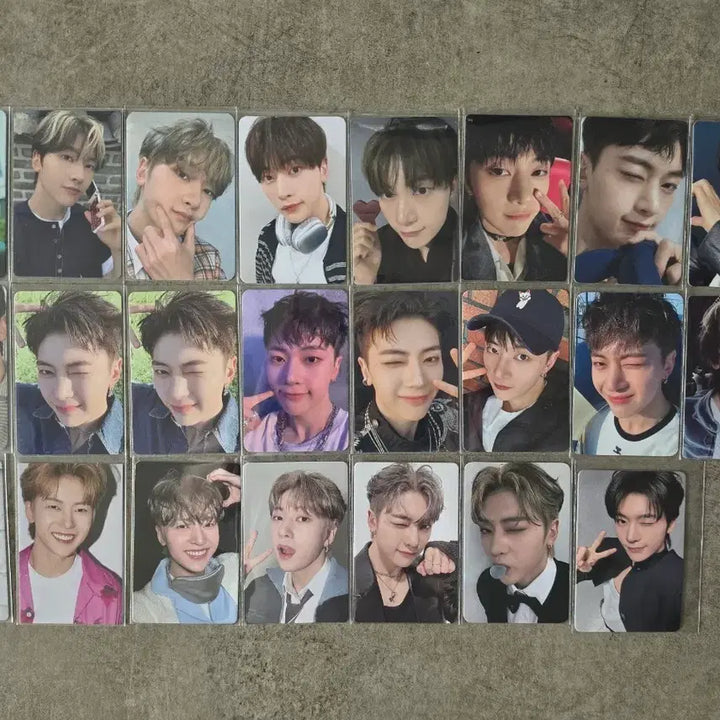 [BUNJANG] ZEROBASEONE Matthew Photocard &amp; Unofficial Goods Bundle Set / 제로베이스원 매튜 포카 및 비공굿즈 일괄양도