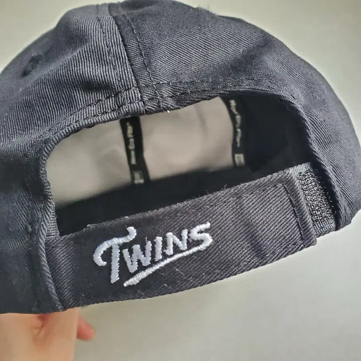 [BUNJANG] New Era LG Twins Cap / 뉴에라 엘지트원스 모자