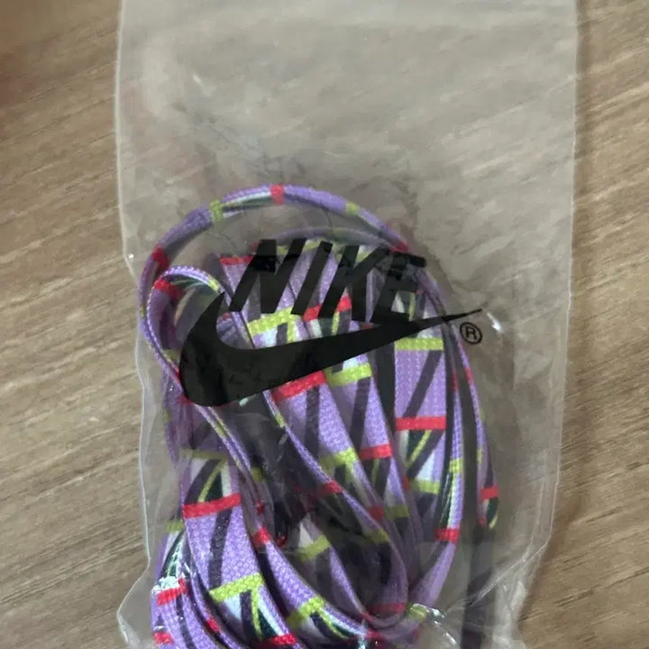 [SOLD OUT] 르브론 20 (275)