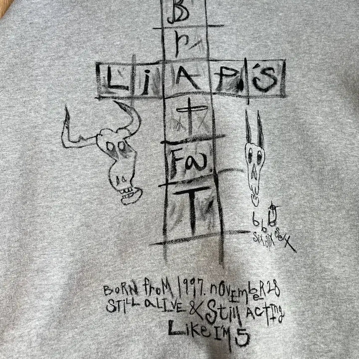 [BUNJANG] Brat Hand-Painted Hooded Zip-Up / Brat fat lips 핸드페인팅 후드집업