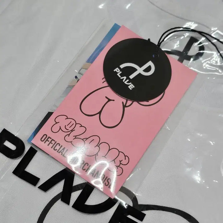 [BUNJANG] PLAVE Samin Crop T-shirt (M Size) / 플레이브 삼왜 크롭 티셔츠 M사이즈 의류택 있어요