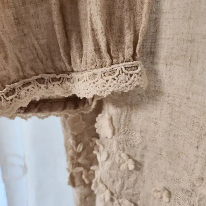 [BUNJANG] Pink DIA Lace Linen Blouse / Pink DIA 레이스 블라우스칠부 린넨 스타일