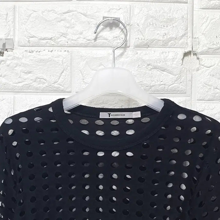 [BUNJANG] Alexander Wang Black Punching Net Long Sleeve / S 알렉산더왕 블랙 펀칭 네트 긴팔 롱슬리브 C822