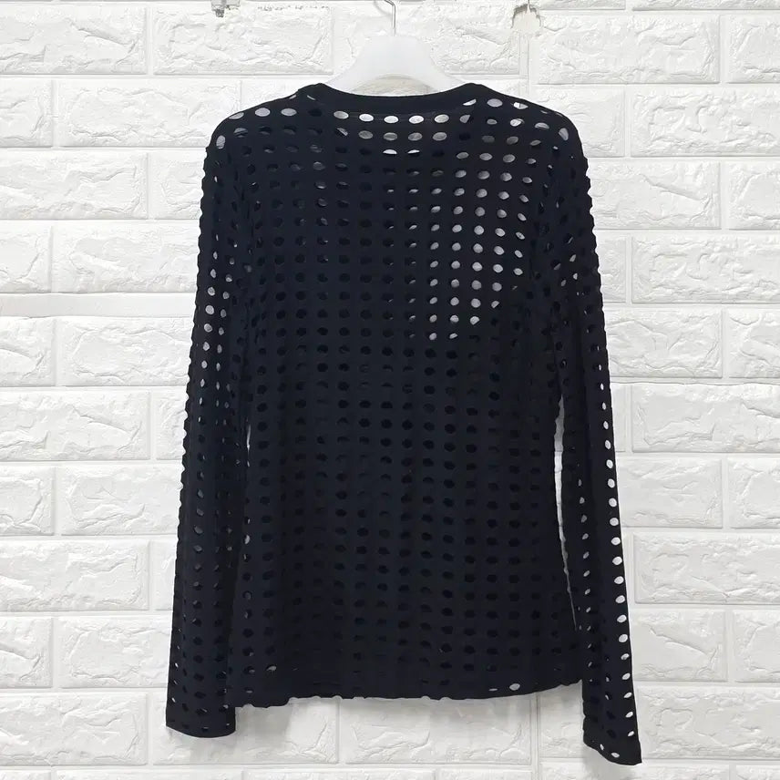[BUNJANG] Alexander Wang Black Punching Net Long Sleeve / S 알렉산더왕 블랙 펀칭 네트 긴팔 롱슬리브 C822