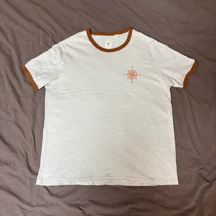 [SOLD OUT] [XL] 리바이스 X END. 링거티 반팔