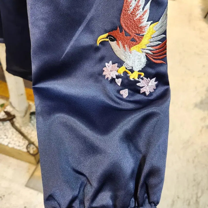 [BUNJANG] 12DEAN Black Label Tiger Embroidered Navy Jacket / 12DEAN 블랙라벨 타이거 자수 네이비 자켓