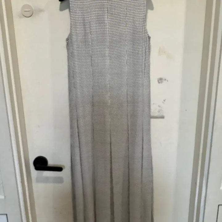 [BUNJANG] COS Pleated Sleeveless Dress / COS  코스 민소매 플리츠 원피스