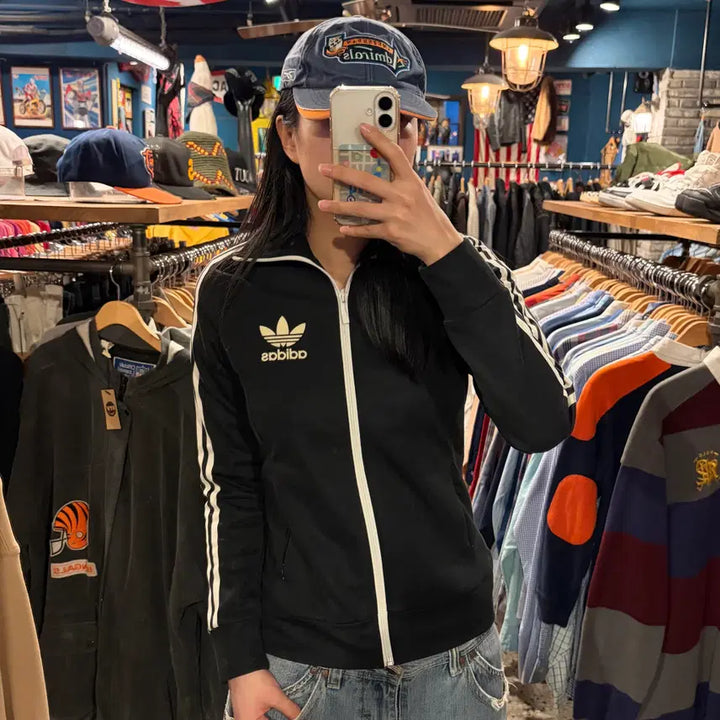 [BUNJANG] Adidas Logo Track Top Jersey / adidas 아디다스 로고 트랙탑 져지
