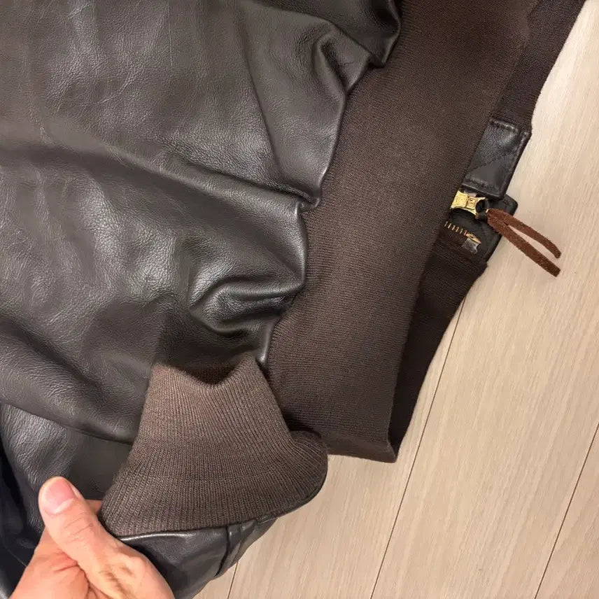 [SOLD OUT] (36size) 콕핏 a-2 차심 홀스하이드 가죽자켓
