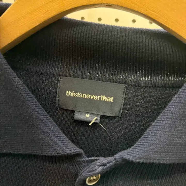 [BUNJANG] thisisneverthat Logo Knit Sweater U1629 / 디스이즈네버댓 로고 니트 스웨터 U1629