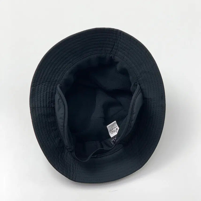 [BUNJANG] Asics Gore-Tex Ear Flap Bucket Hat / [OS/정품] 00s 아식스 고어텍스 기모 귀마개 버킷햇