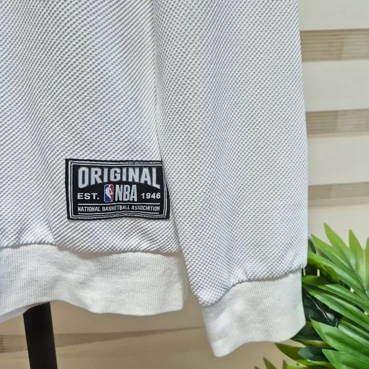 [SOLD OUT] NBA시카고 불스 흰색 맨투맨 티셔츠L