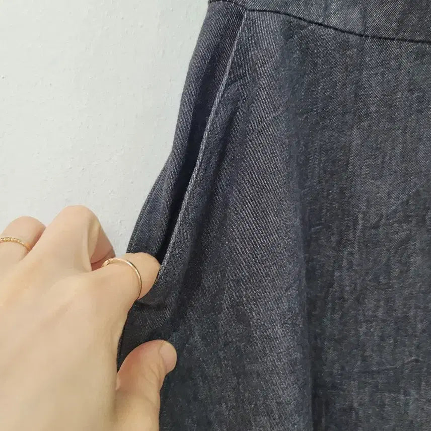 [BUNJANG] Nice Claup Halter Neck Long Dress / nice claup 홀터넥 원피스