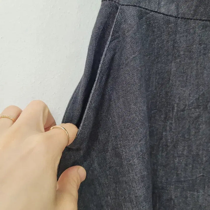 [BUNJANG] Nice Claup Halter Neck Long Dress / nice claup 홀터넥 원피스