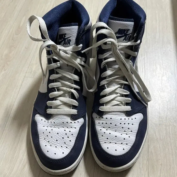 [BUNJANG] Nike Jordan 1 Mid Midnight Navy Sneakers / 조던1 미드나잇네이비 275사이즈 판매해요