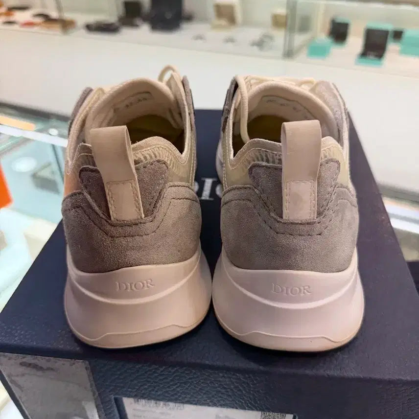 [BUNJANG] Dior Oblique B25 Sneakers Gray (Size 40) / 정품 디올 오블리크 b25 스니커즈 그레이 40 사이즈