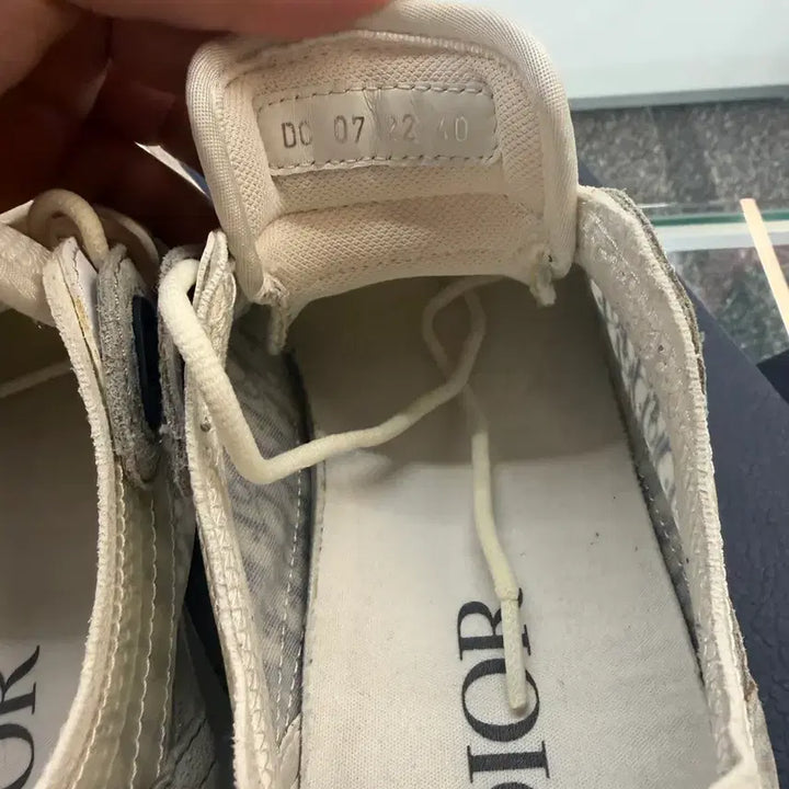 [BUNJANG] Dior Oblique B25 Sneakers Gray (Size 40) / 정품 디올 오블리크 b25 스니커즈 그레이 40 사이즈
