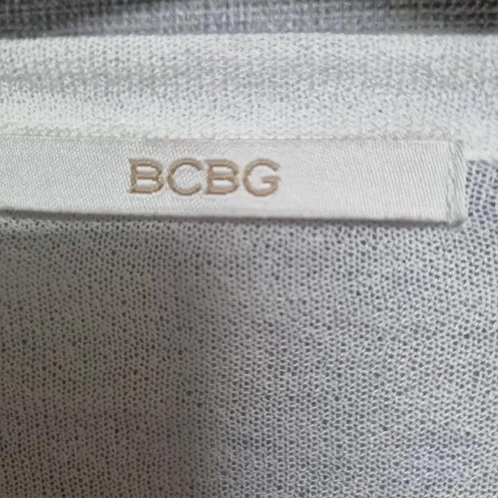 [SOLD OUT] BCBG 화이트 가디건 얇은 여름 니트  새것수준컨디션