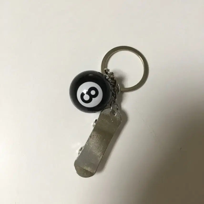 [BUNJANG] Billiard Ball &amp; Skateboard Keyring / 당구공 키링 &amp; 스케이트 보드 키링