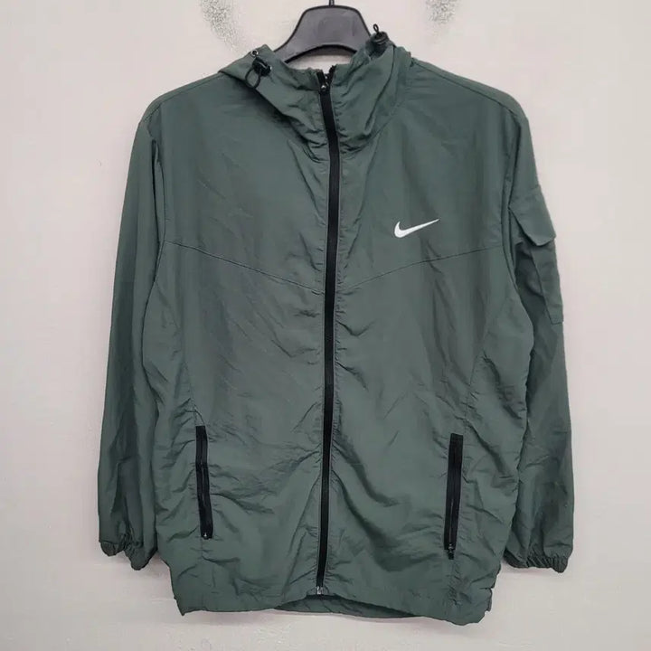 [SOLD OUT] [95/M] 바람막이 트레이닝 자켓