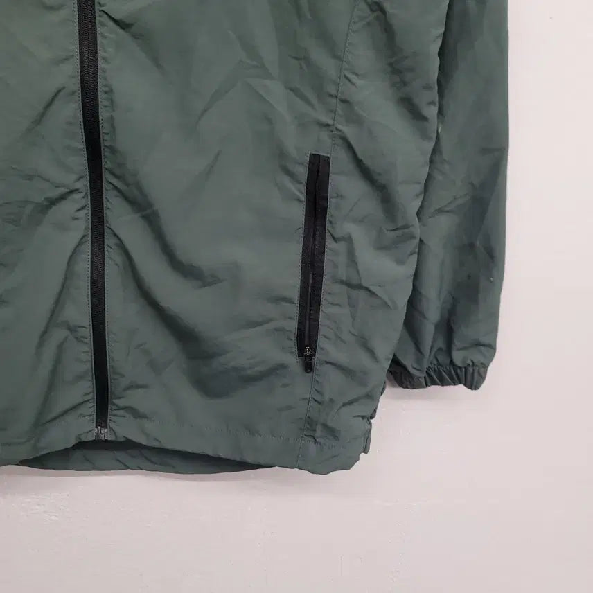 [SOLD OUT] [95/M] 바람막이 트레이닝 자켓