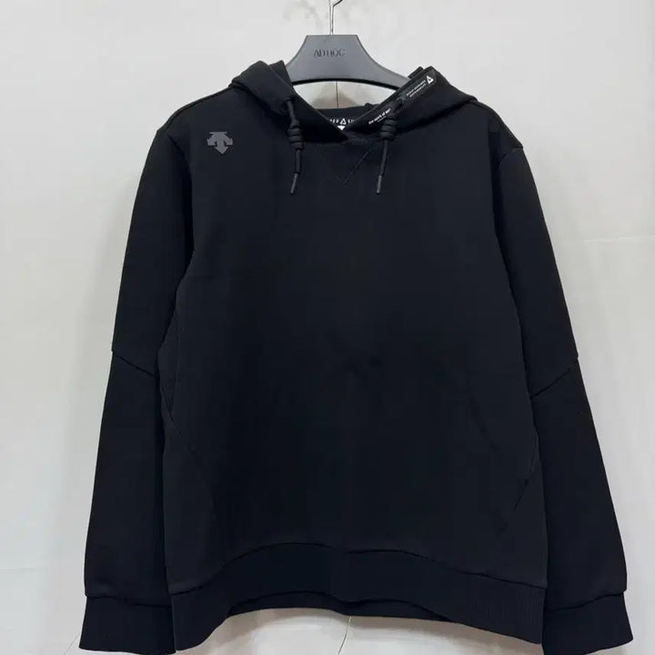 [SOLD OUT] 90) 데상트 후드티