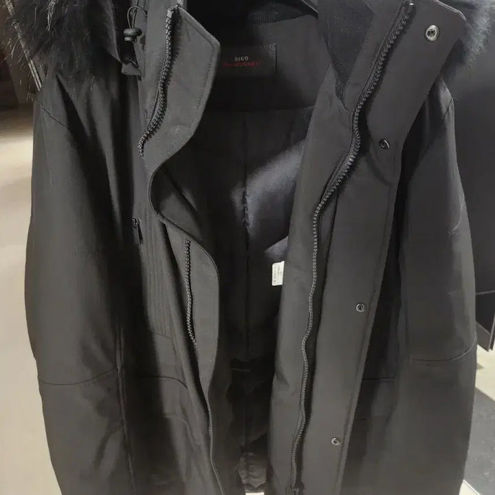 [BUNJANG] Ziek Fahrenheit Goose Down Puffer Jacket / 지이크 파렌하이트 구스 점퍼(새상품급) 판매합니다.