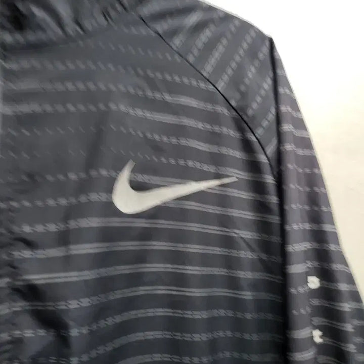 [BUNJANG] Nike Running Windbreaker Jacket / 나이키 런닝 바람막이 블랙 가슴60 기장66