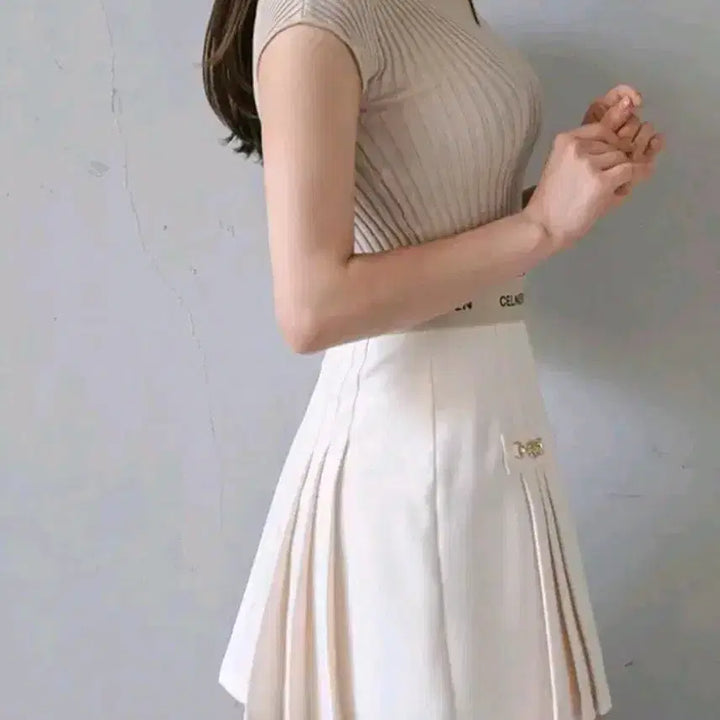 [SOLD OUT] 수입의류 홀복치마(8.7)코코엠하이디바
