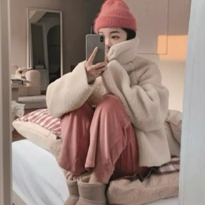 [BUNJANG] Slowand Colors Soft Angora Beanie Pink / 슬로우앤드 슬앤 컬러즈 소프트 앙고라 비니 핑크