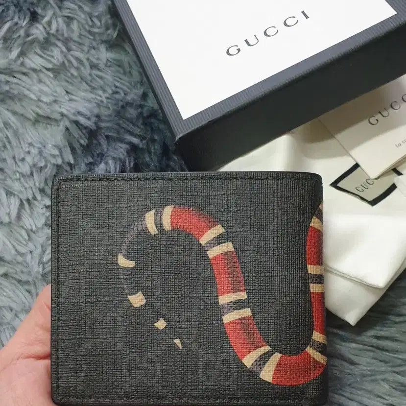 [BUNJANG] Gucci Snake Bi-fold Wallet Black / GG스네이크 반지갑 블랙