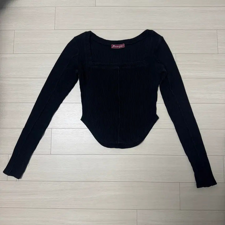 [BUNJANG] Please No Follow Jennie Top, Bobby Top Bundle Set / 플리즈노팔로우 플노팔 제니탑, 바비탑 일괄판매