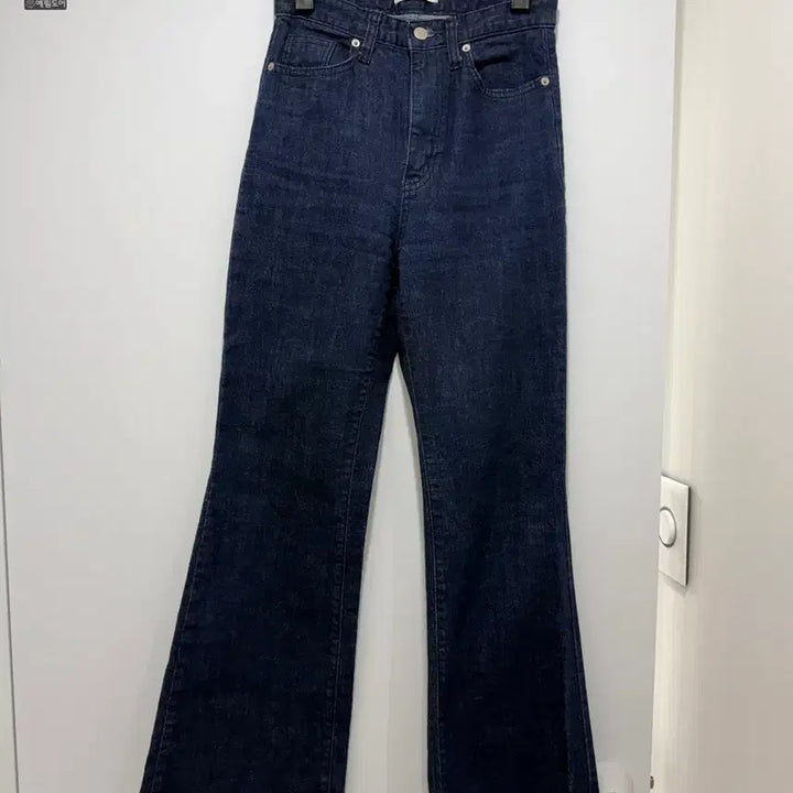 [BUNJANG] Unbranded Bootcut Denim Jeans / 부츠컷 데님 M