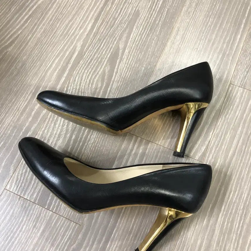 [BUNJANG] Jimmy Choo Black Heels 35 1/2 Pumps / 지미추 블랙 힐 35 1/2 (225)
