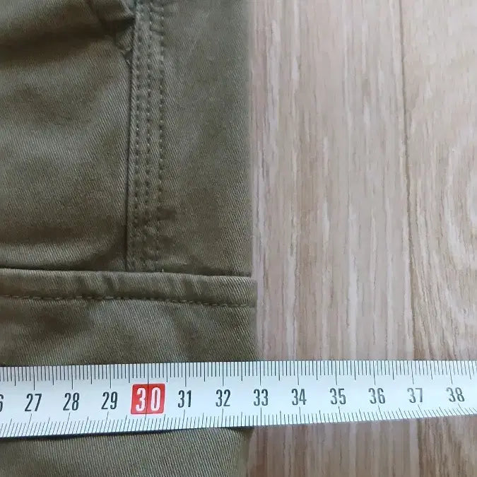 [BUNJANG] Zara Khaki Cargo Pants 34 / 자라 Zara 카키 카고 팬츠 34