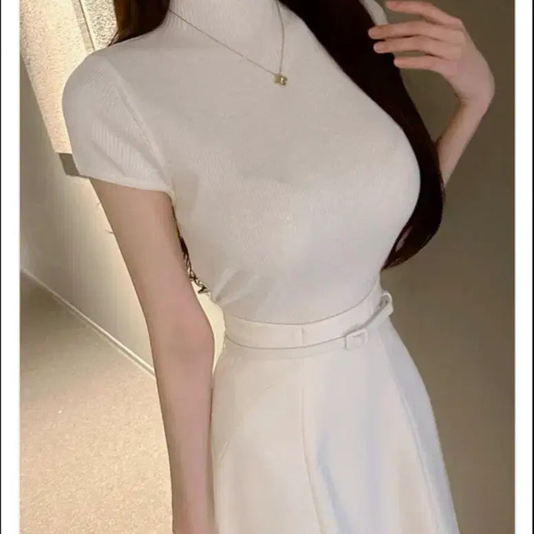 [BUNJANG] Rachel Sleeveless Knit Top Ivory / 9.5->4 라첼 반목 캡소매 니트 아이보리 수입의류