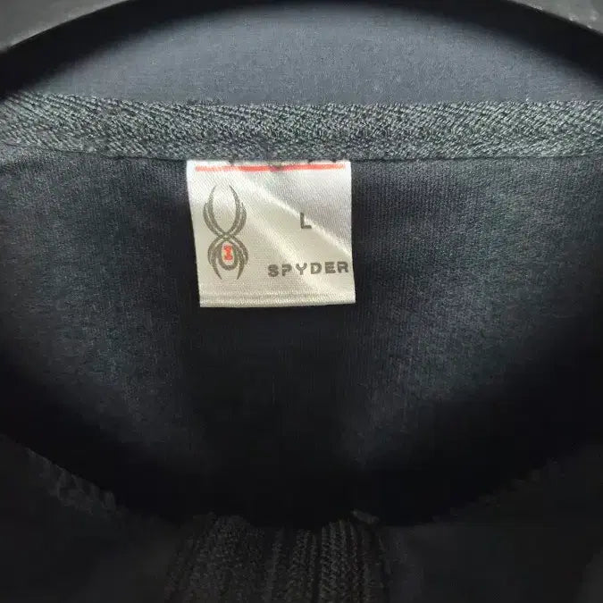 [BUNJANG] Spider Black Training Jacket / L) 스파이더 블랙 트레이닝 자켓