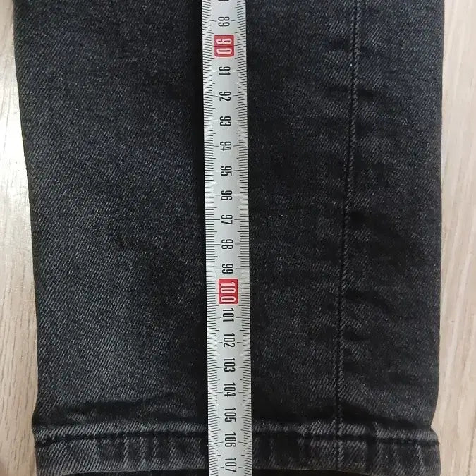 [SOLD OUT] 자라 Zara 흑청 34 슬림핏 데님