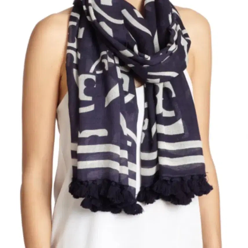 [BUNJANG] Tory Burch Logo Tassel Wool Scarf / [1회 착용] 정품 토리버치 로고 테슬 울 스카프 (정가 29만원대)