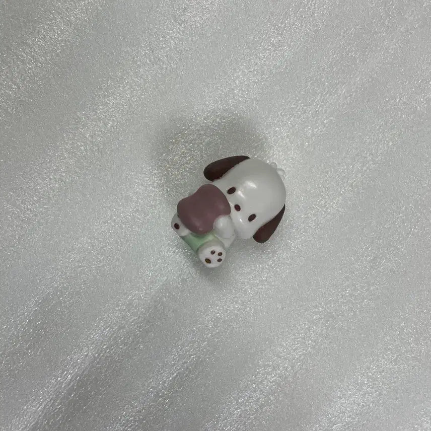 [BUNJANG] Sanrio Pochacco "Rest Well at Home" Gacha Figure (Unsealed) / 산리오 집에서 푹쉬어요 가챠 포차코 개봉