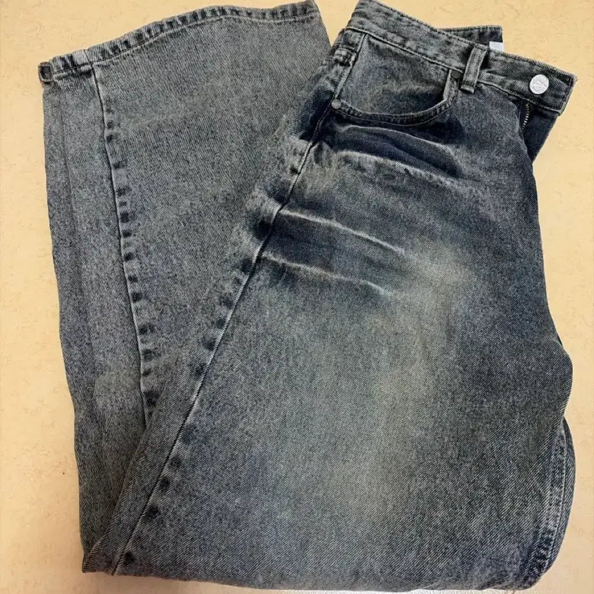 [BUNJANG] Khaki Point Detail Denim Pants / 카키포인트 데님바지